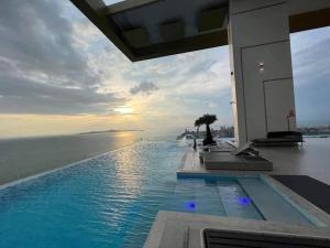 Copacabana Jomtien Condo with Private Pool(CBJ1)