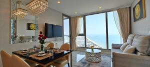 Copacabana Jomtien Condo with Private Pool(CBJ1)