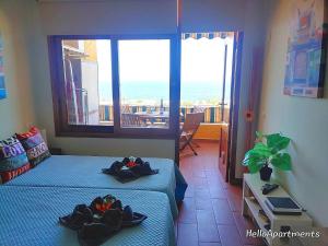 Sea View Playa Arena by HelloApartments