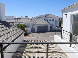 House Bailey Shelley Point