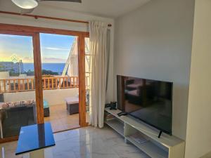 Aqua Sun Los Geranios by HelloApartments