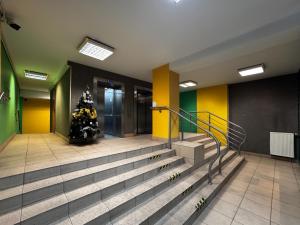 Korfantego 18th Floor Skyline City View by BookingHost