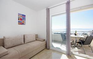 Gorgeous Apartment In Tucepi With House Sea View