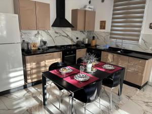 Welcome to Chahra In