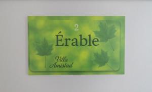 Villa Amistad - Chambre Erable - centre - parking - jardin - logement partagé -