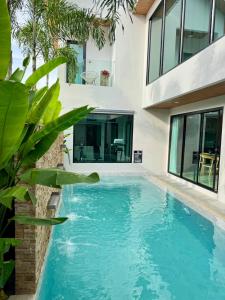 Bann Nai clam Talang