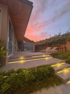 New Modern 3BR Pool Villa Rawai