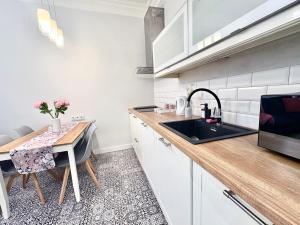 Rental Apartments Krochmalna