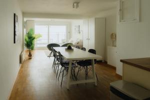 Stylish Stay with Stunning Ocean Views