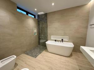 Charming Villa Aileen Phuket