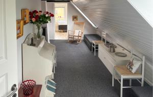 7 Bedroom Stunning Home In Samsø