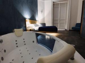 You & Sicily Prestige House