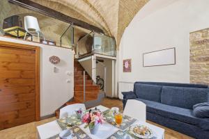 GuestHost - Cozy Apartment in the Heart of Assisi