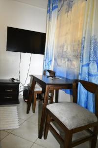 Cozy Eve studio Nanyuki