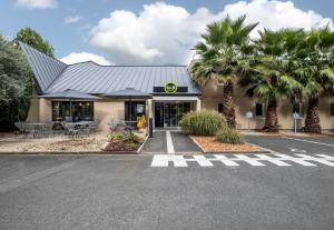 B&B HOTEL Niort Sud Venise Verte