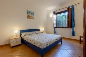 GuestHost - Lovely Villa with Garden img2