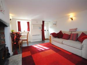1 Bed in Burton Bradstock DC016