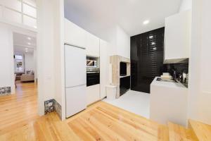 Super Central Lisbon Sleeps 10 Modern Luxury