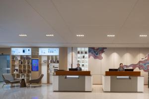 ELONG Hotel Guilin Elephant Trunk Hill & Two Rivers and Four Lakes Branch