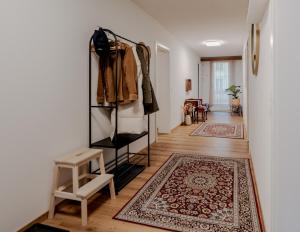 Spacious, stylish & central apartment, Great excursions in surrounding area