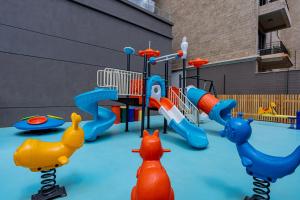 Riverside One Westlands, Two & Three Bedroom Apartment, Swimming pool, gym, Workspace ,Wonderiss Homes Living