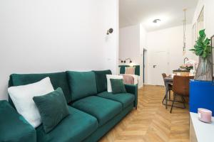 Golden Apartments in Warsaw - Cozy and Stylish Studio - Ząbkowska B