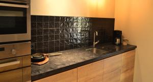 10 people Le Coin Perdu