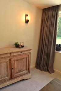 10 people Le Coin Perdu