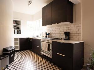 Stylish Polanco Apartment by Parque Lincoln