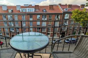 Stylish Apartment with Balcony in Gdansk Old Town by Noclegi Renters