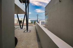 Happiness! Langebaan 2 Sleeper