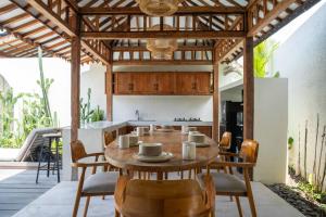 Tuluscoliving Villa Kuta 3, 3 Bedroom & 3 Bathroom