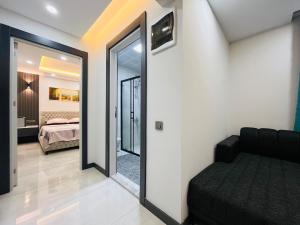 Two air-conditioned Luxury Suite in the center No 1