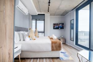 430 Riverlands - Studio Apartment with AC and Parking