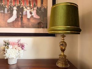 Luxury 3BR Home ,Office,Garden,Minutes to Beach