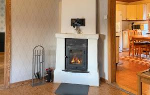 2 Bedroom Stunning Home In Värnamo