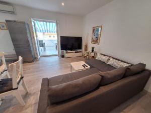 App Sanny with nice terrace