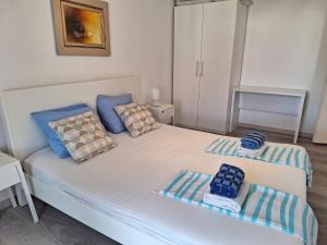 App Sanny with nice terrace