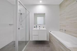 Skyview 2BR inCentral Burwood
