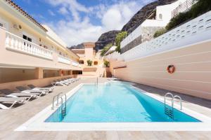 APARTAMENTO VISTAS AL MAR