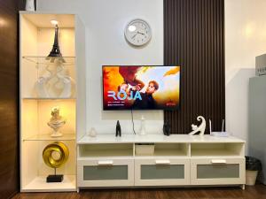 City Comfort Staycation 1BR Air Residences Makati