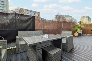 Wielkokacka Gdynia Two-level Stylish Apartment with Parking by Noclegi Renters