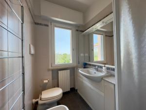 Apartment for 5 people with garden and private parking