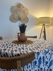 Flora Apartment - near the sea