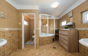 Nice Home In Ugljan With Wifi