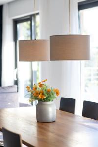 Villa White Palm Excelsior