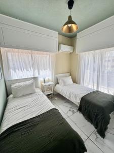 Lighthouse Larnaca - Mackenzie