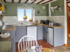 Teifi Cottage - Uk49590
