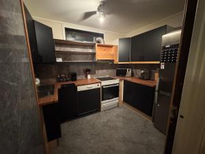 Modern Apartment in Nature Mountain Views & Peaceful Setting