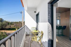 Casa das Amendoeiras